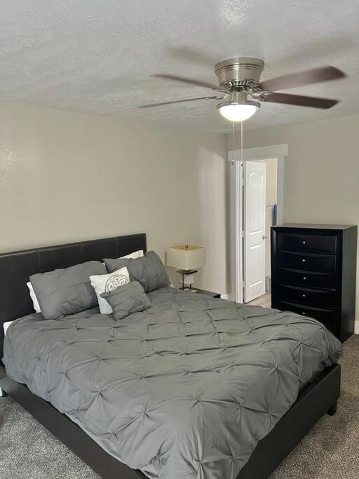 Lovely 2-bedroom Next To At&t Stadium Apartment *